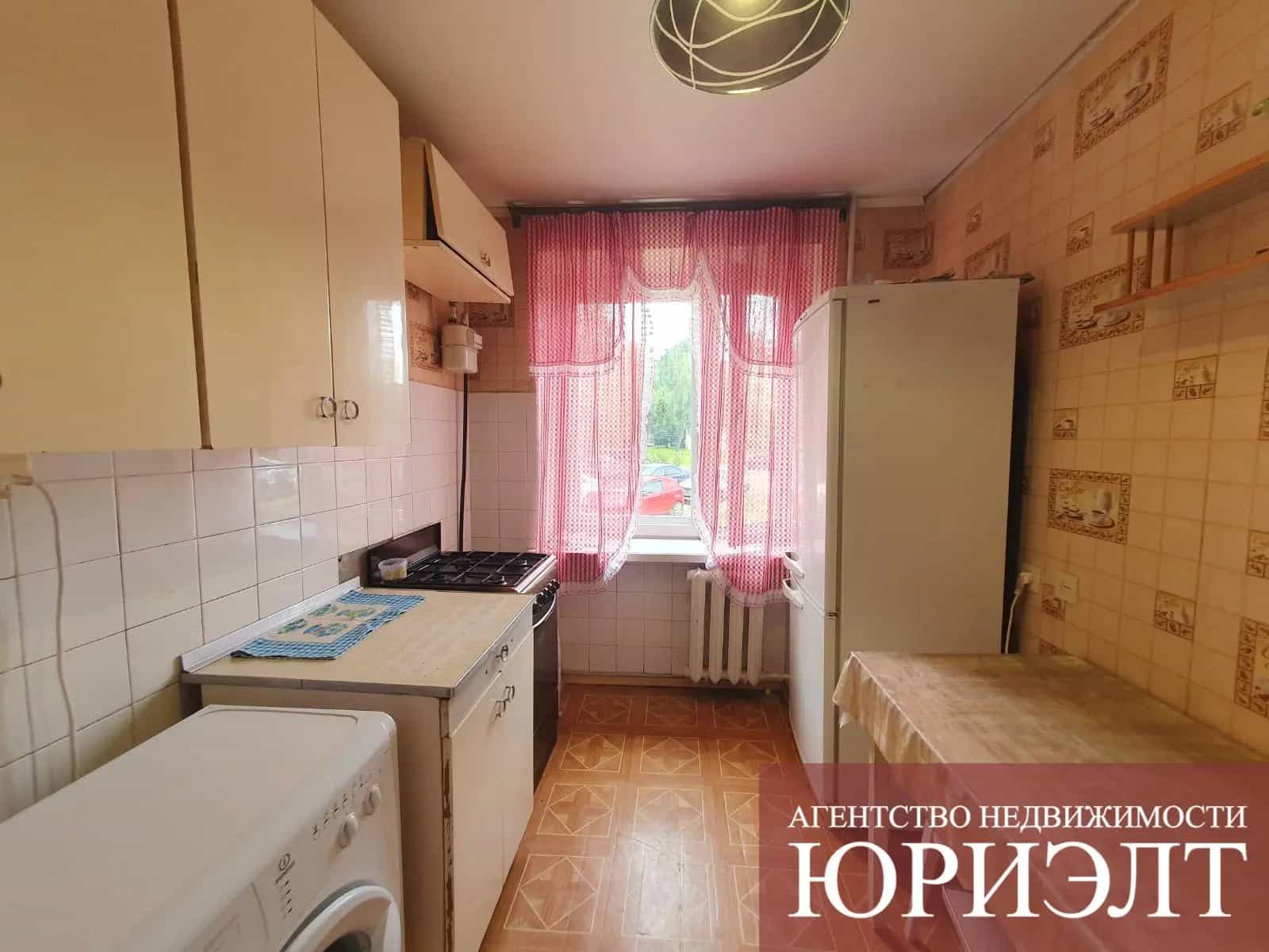 Беларусь, Брест, улица Карбышева, 64, фото 6