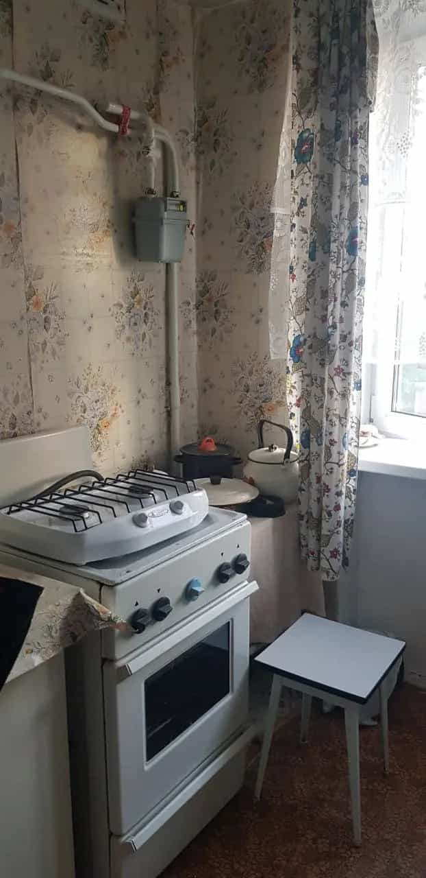 Беларусь, Могилёвская область, Кричев, микрорайон Сож, 27, фото 5