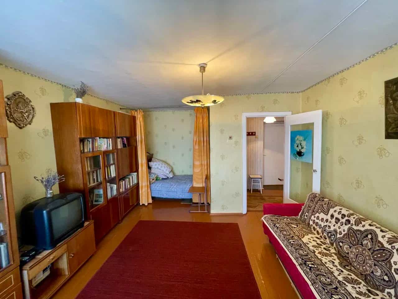 Беларусь, Брестская область, Лунинец, улица Фрунзе, 9, фото 2