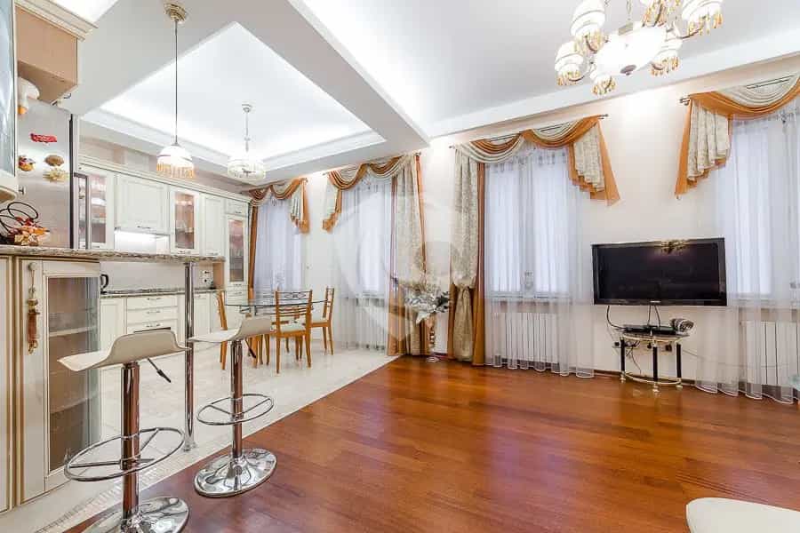 Беларусь, Минск, улица Карла Маркса, 4, фото 10