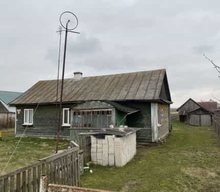 Беларусь, Брестская область, Иваново, улица Красных Партизан, 61, фото 2