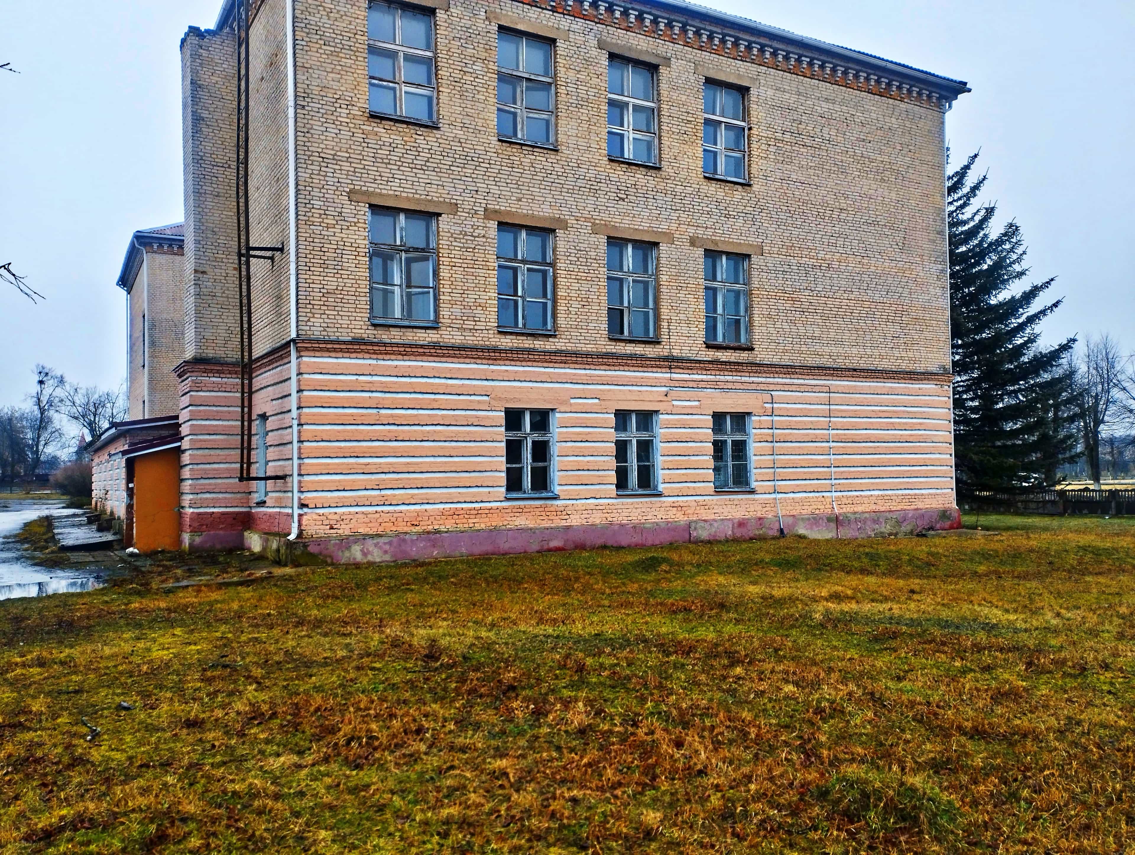Беларусь, Гомельская область, Петриковский район, Копаткевичский сельсовет, городской посёлок Копаткевичи, Школьная улица, 14, фото 18