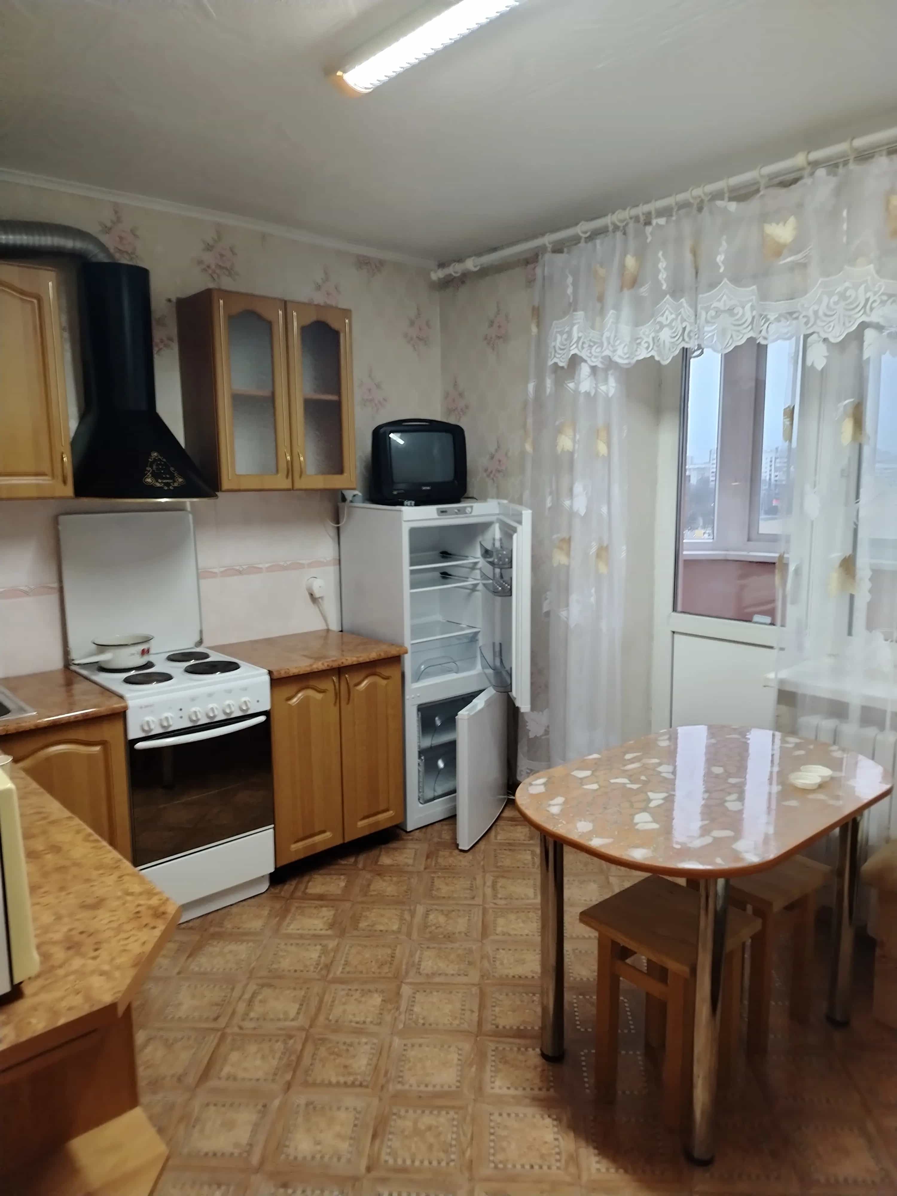 Беларусь, Витебск, проспект Победы, 17, фото 2