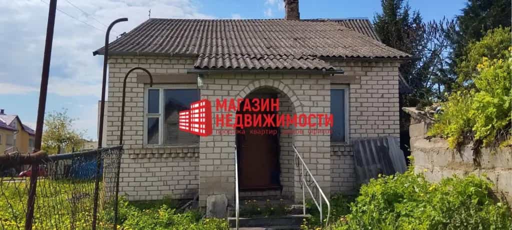 Беларусь, Гродненская область, Слонимский район, агрогородок Жировичи, Соборная улица, 85