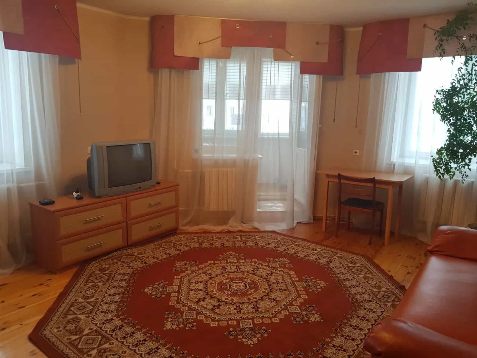 Беларусь, Брестская область, Барановичи, улица Царюка, 26, фото 2