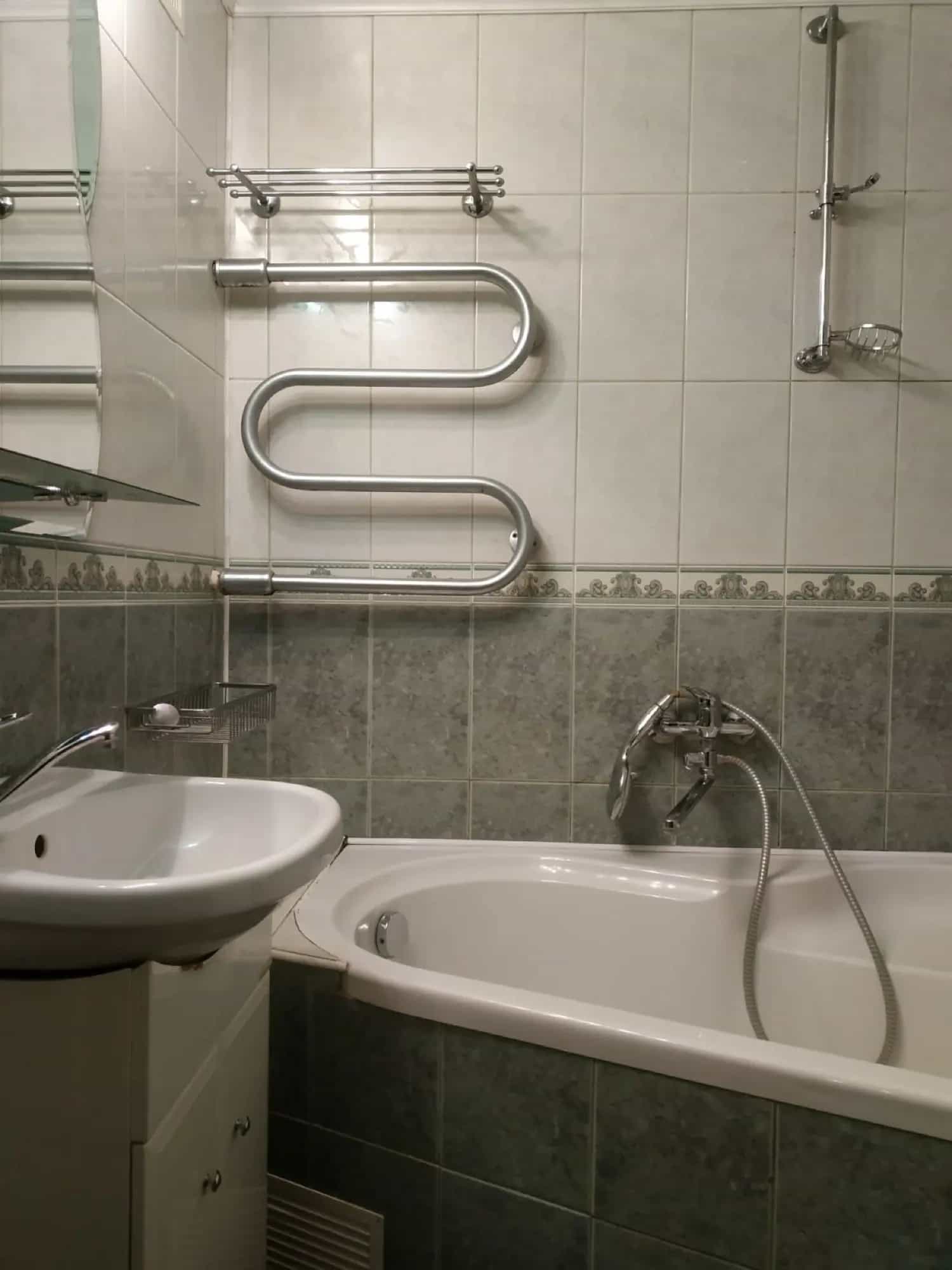 Беларусь, Минская область, Молодечно, улица Мира, 56, фото 8