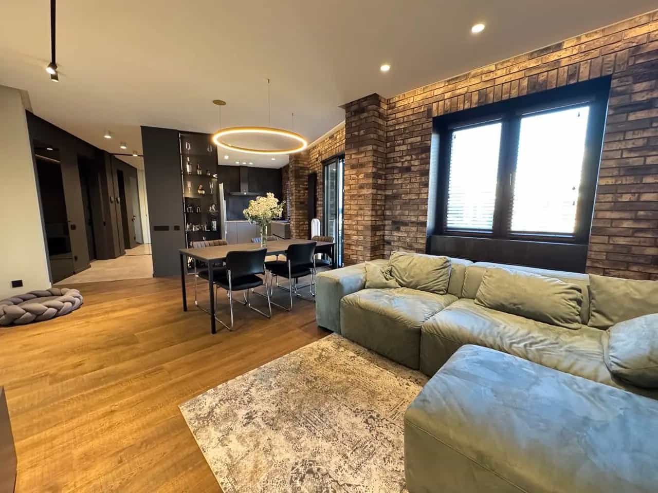 Беларусь, Гродно, улица Воинов-Интернационалистов, 16А, фото 3