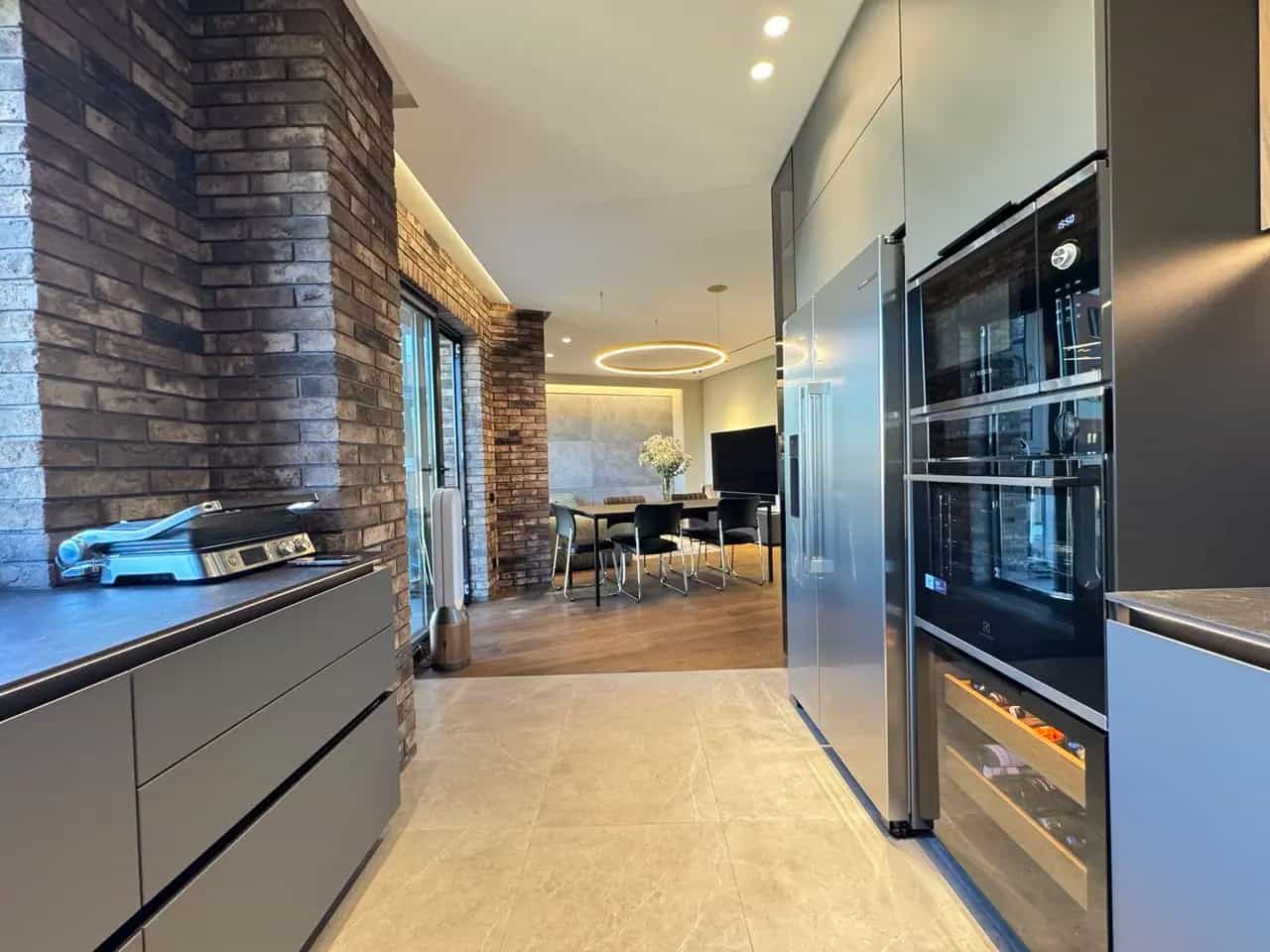 Беларусь, Гродно, улица Воинов-Интернационалистов, 16А, фото 6