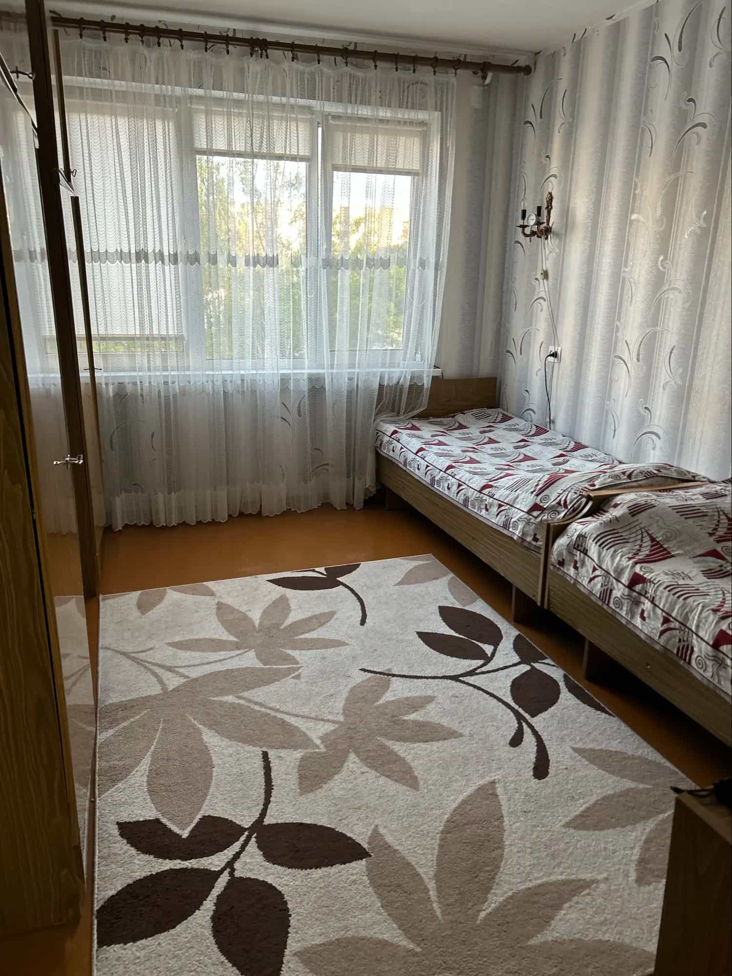 Беларусь, Витебская область, Новополоцк, Молодёжная улица, 135, фото 5