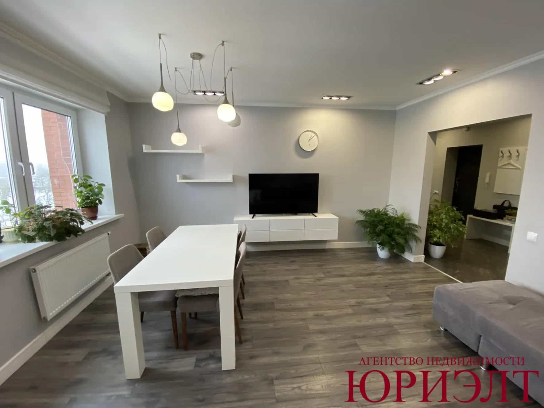 Беларусь, Брест, улица Героев Обороны Брестской Крепости, 13к11, фото 4