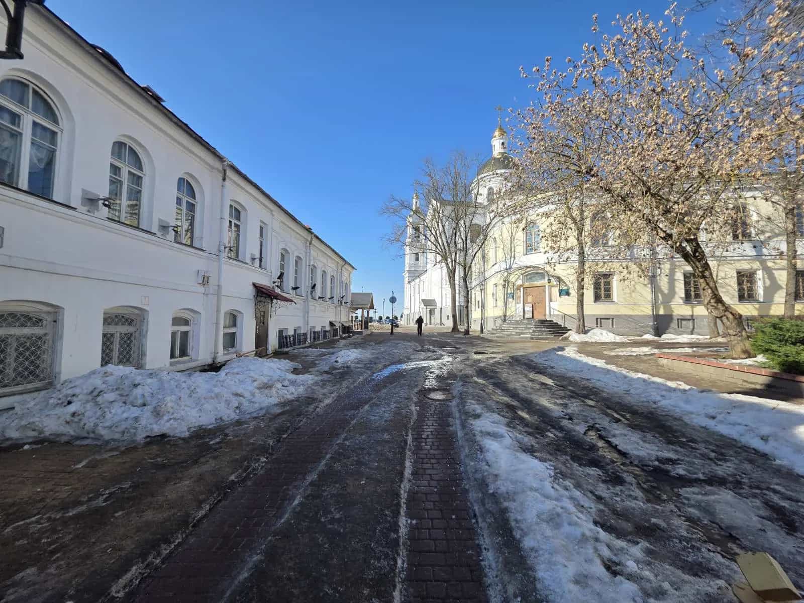 Беларусь, Витебск, улица Комиссара Крылова, 6