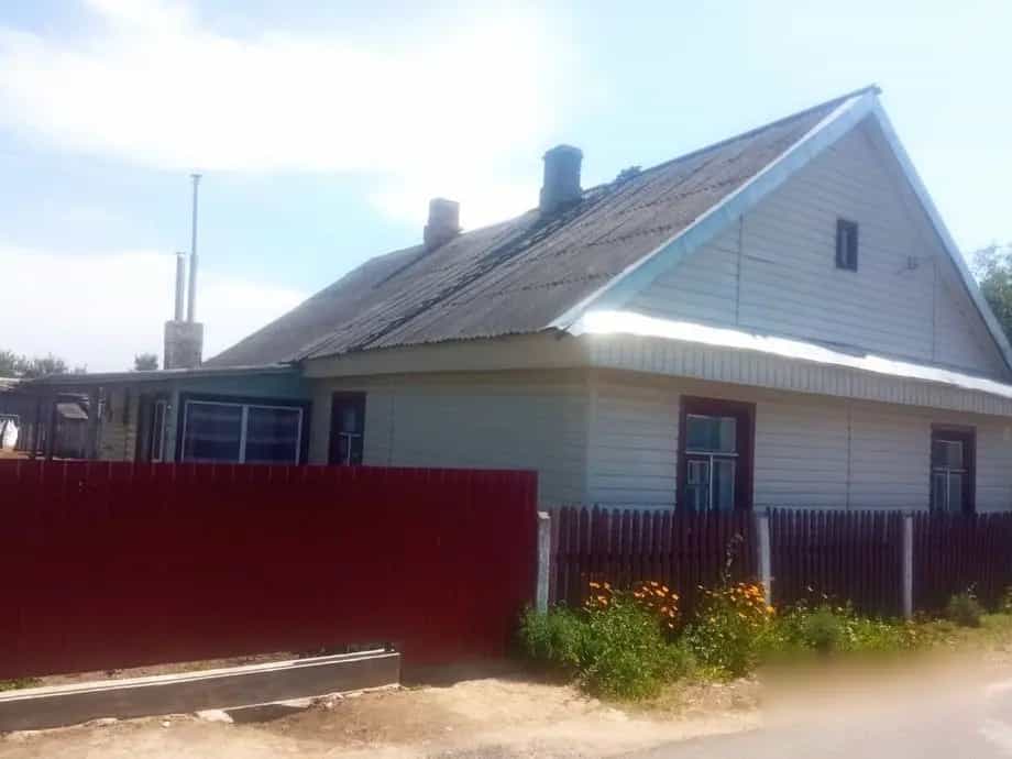 Беларусь, Брестская область, Пружаны, улица Заслонова, 2, фото 2
