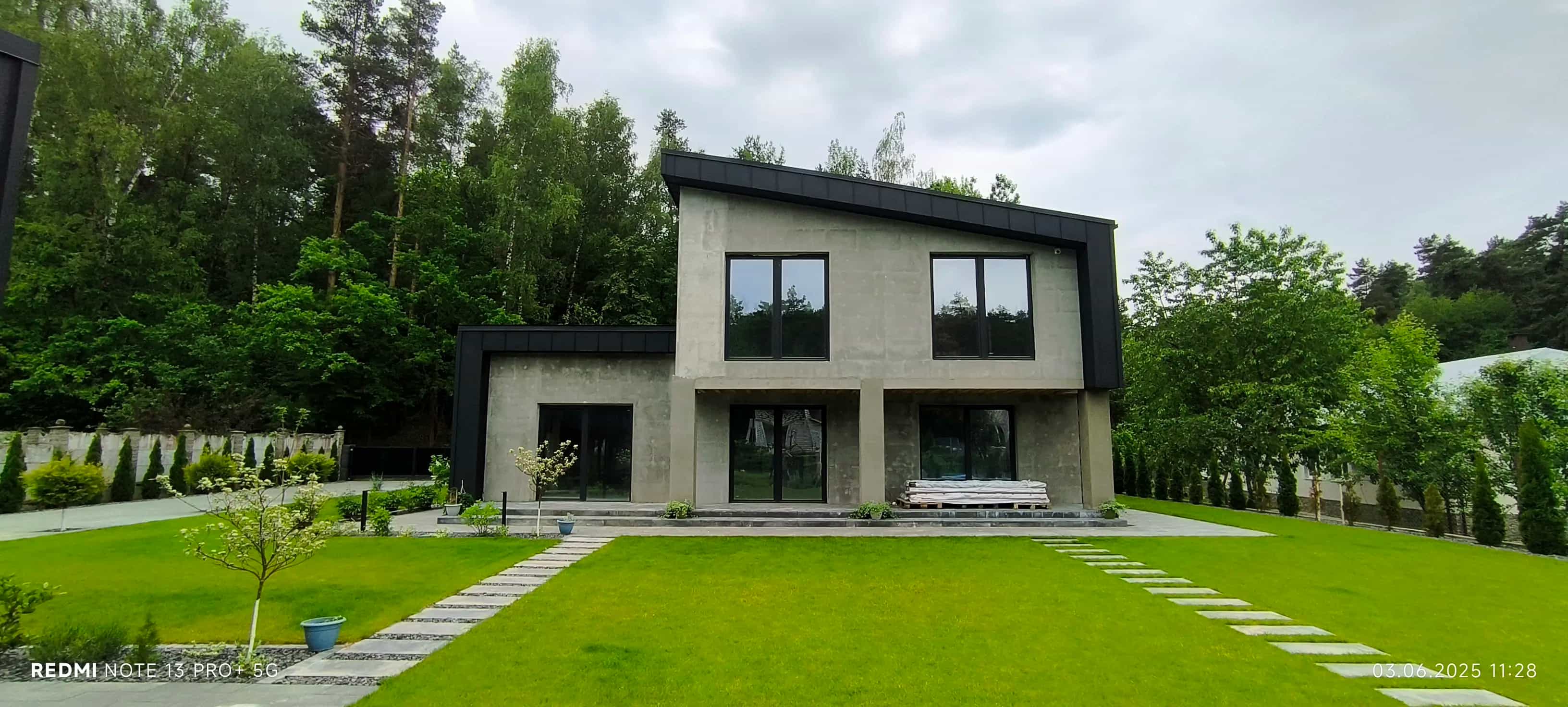 Беларусь, Гродненский район, агрогородок Путришки, Фестивальная улица, 27, фото 7