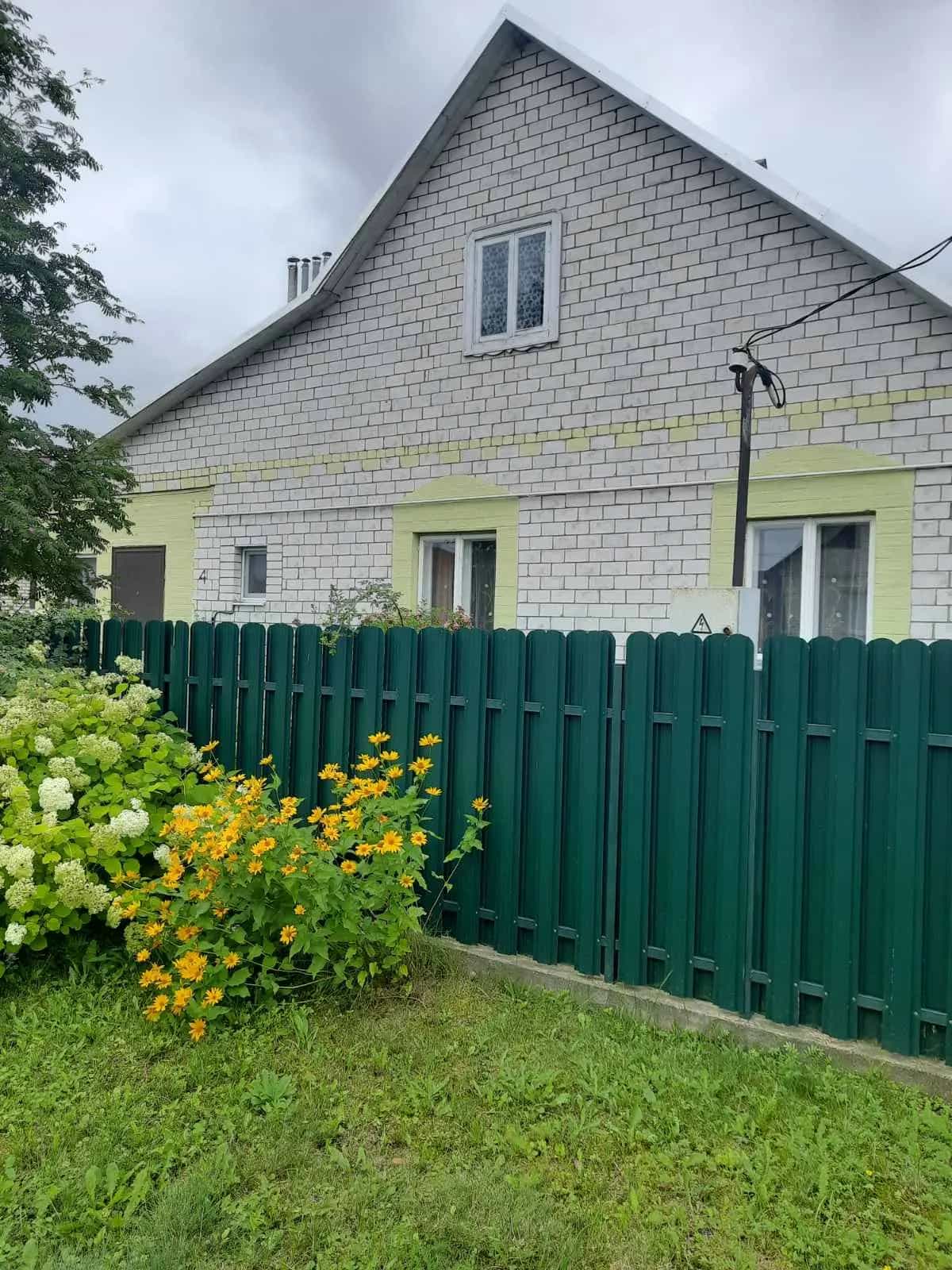 Беларусь, Брестская область, Ивацевичи, Вишнёвый переулок, 4