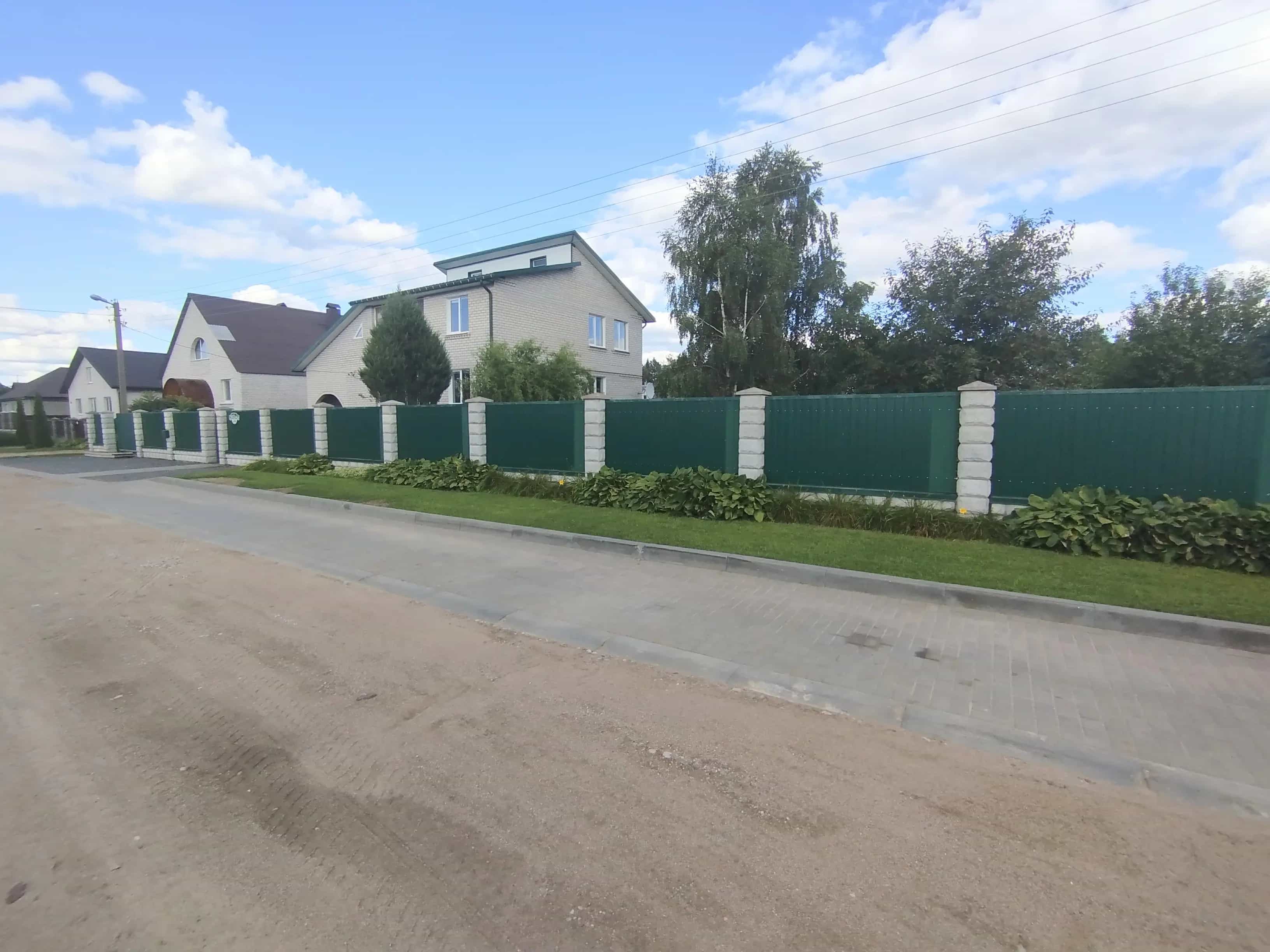 Беларусь, Гродненская область, городской посёлок Вороново, Юбилейная улица, 40А, фото 3