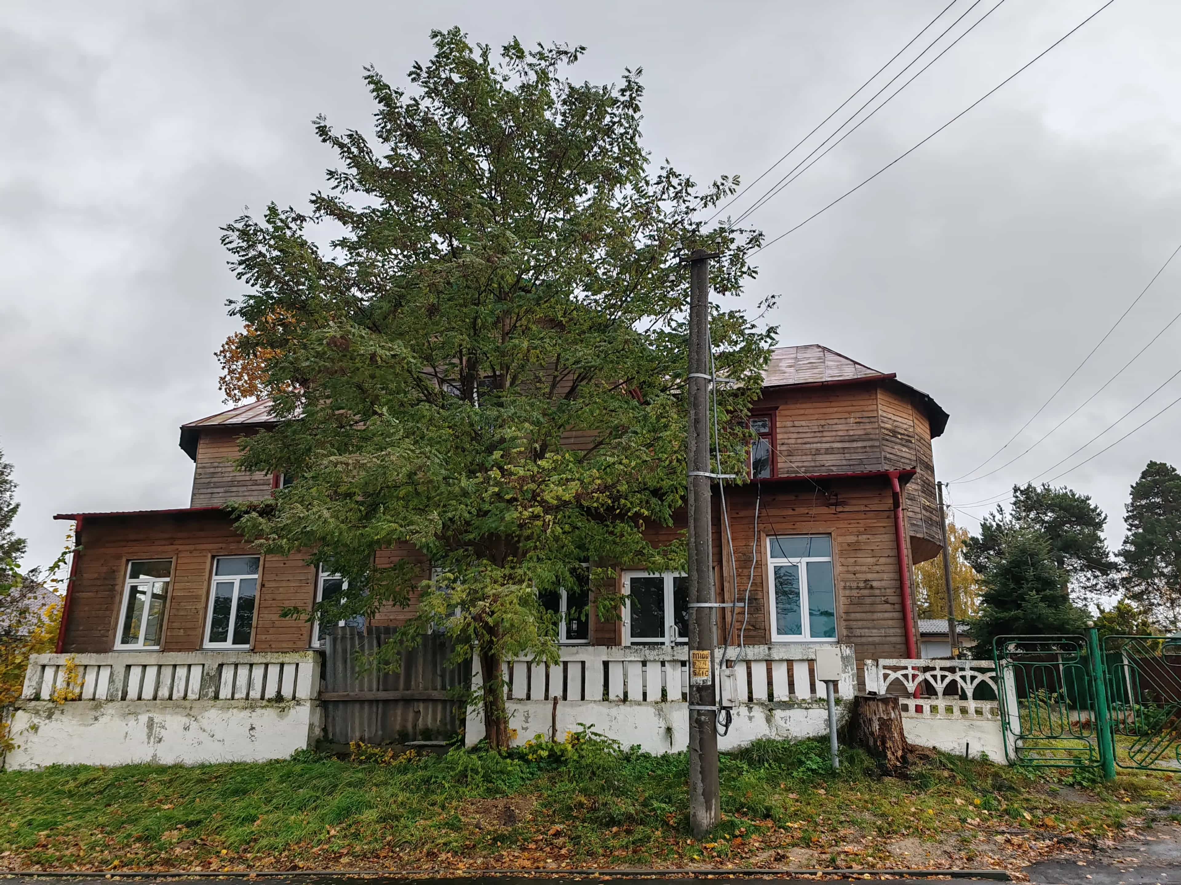 Беларусь, Гродненская область, Волковыск, улица Мицкевича, 37, фото 3