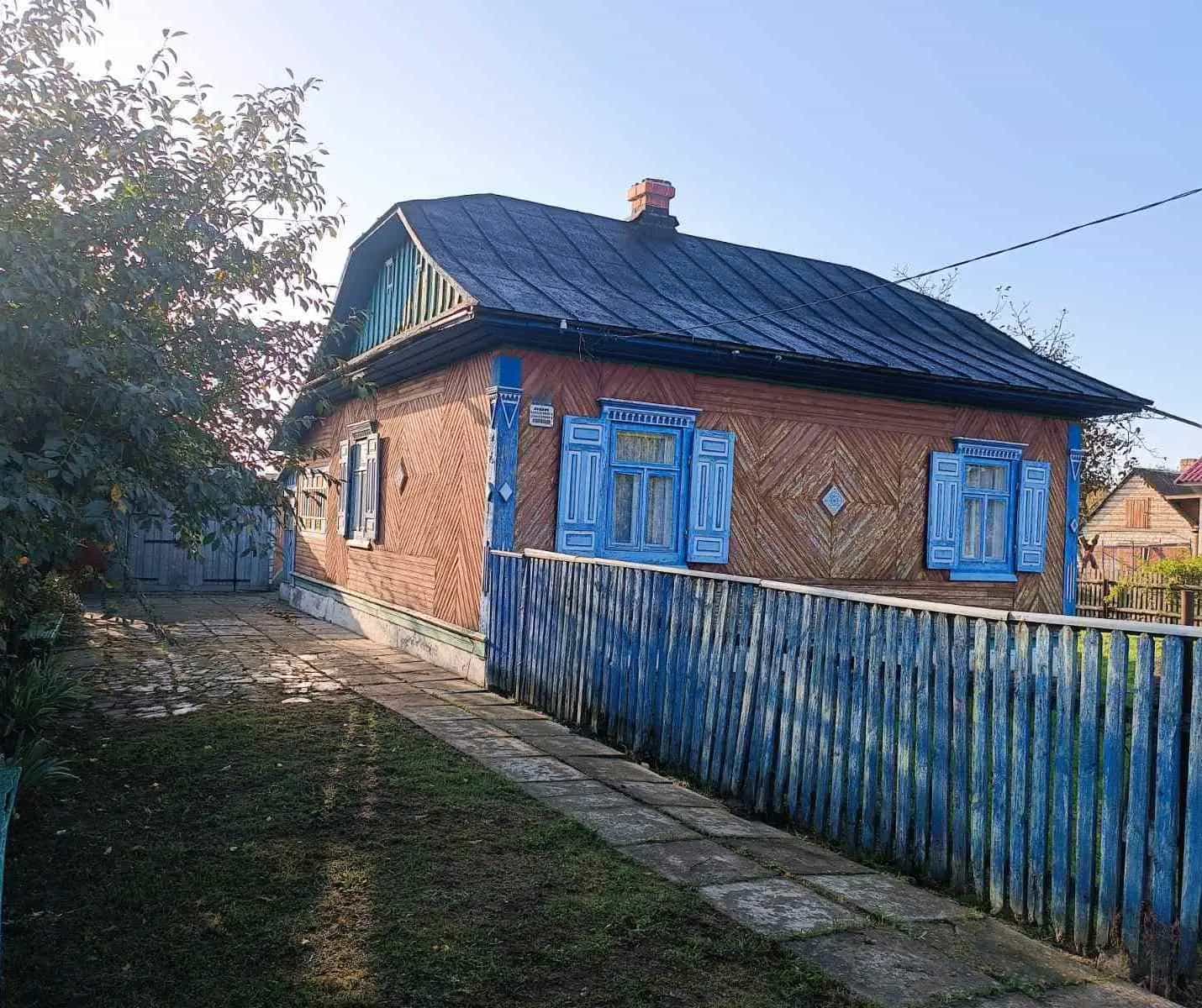 Беларусь, Брестская область, Иваново, Комсомольская улица, 49, фото 3