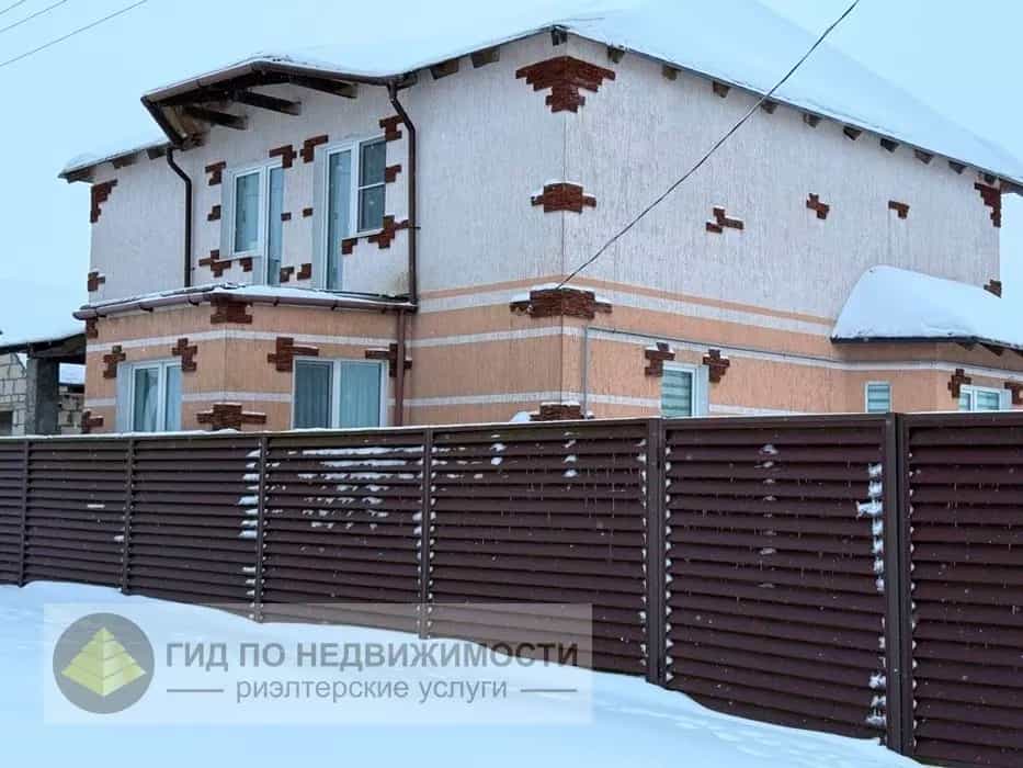 Беларусь, Гомельская область, Добруш, улица 60 лет СССР, 92
