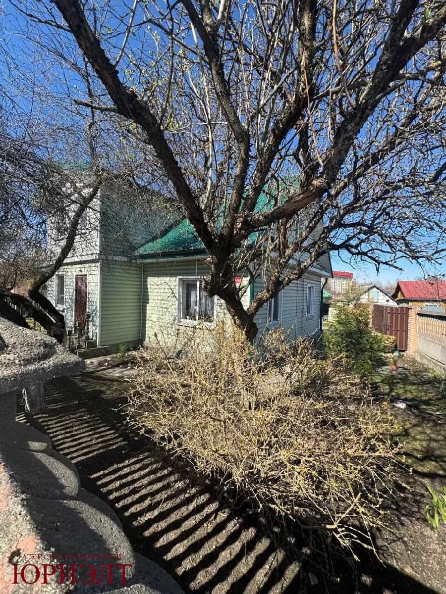 Беларусь, Гродненская область, Лида, улица Калинина, 5, фото 2