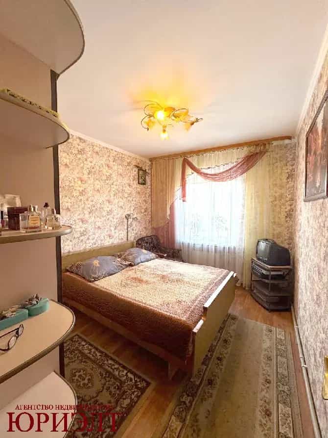 Беларусь, Гродненская область, Лида, улица Калинина, 62, фото 3