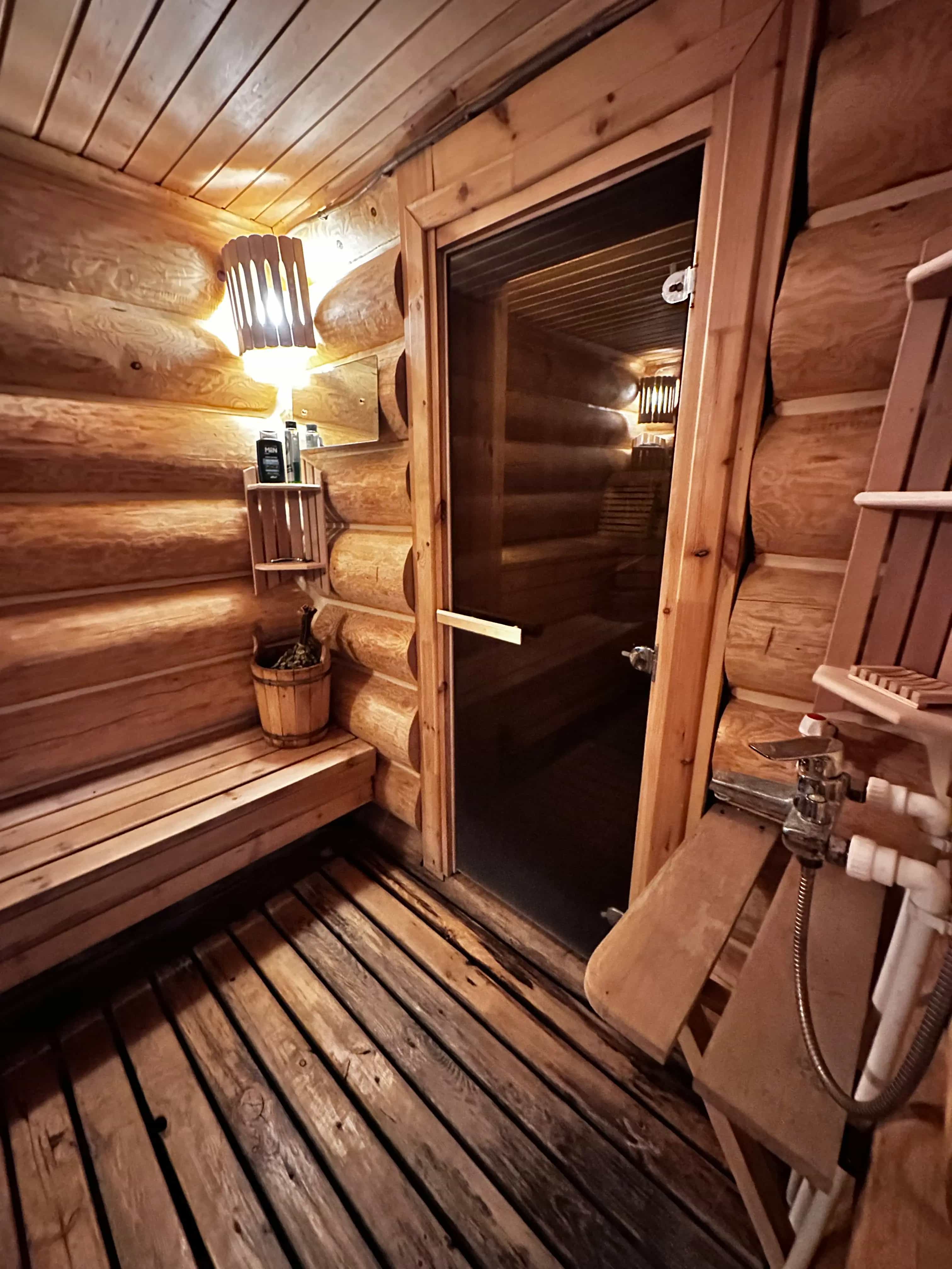 Беларусь, Витебская область, Полоцк, улица Азина, 11, фото 2