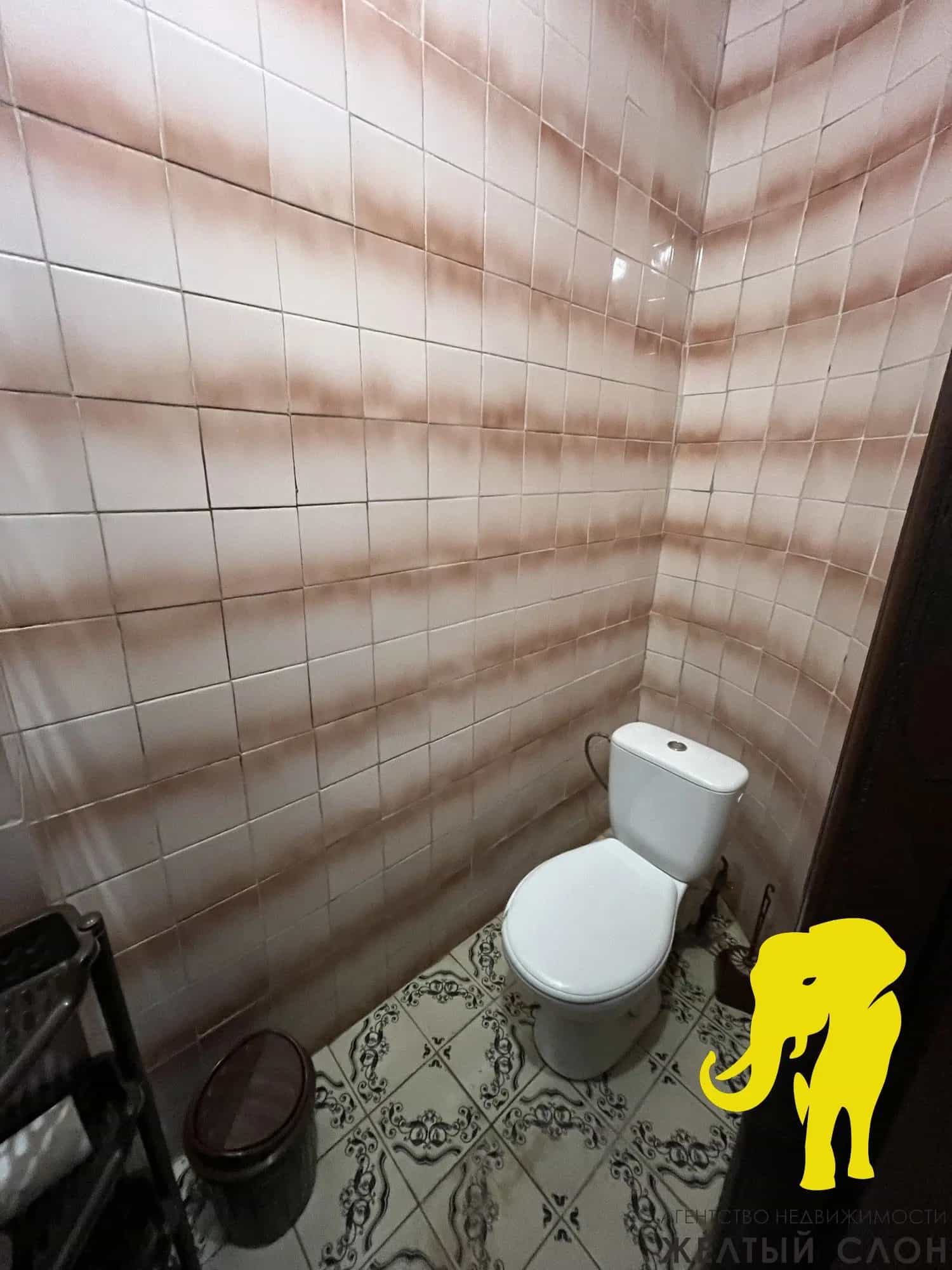 Беларусь, Брестская область, Кобрин, улица Белинского, 13, фото 18