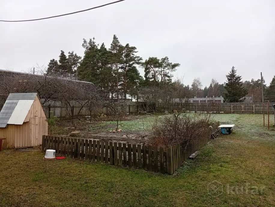 Беларусь, Гомельская область, городской посёлок Лельчицы, улица Калиновского, 5, фото 14