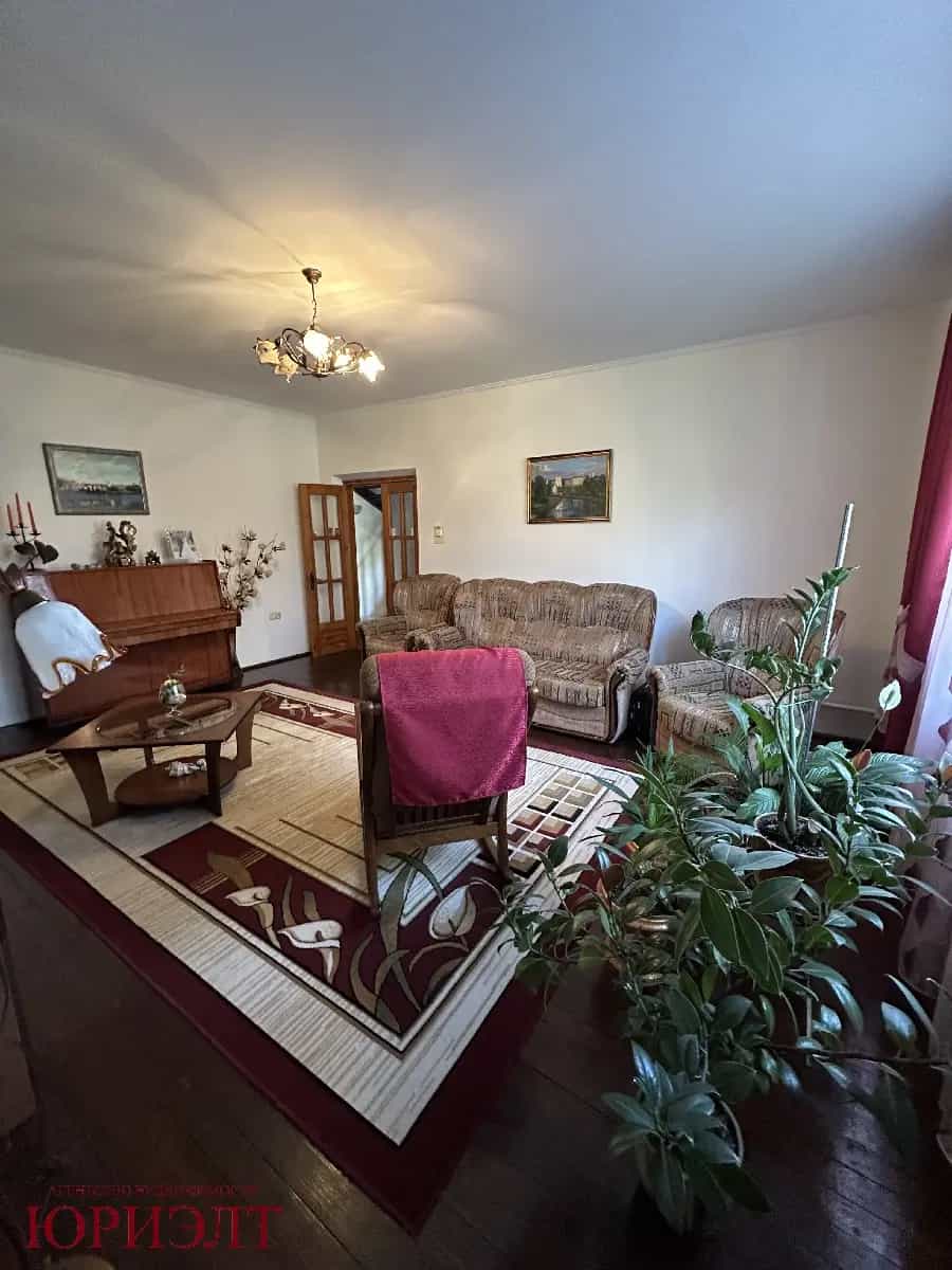 Беларусь, Гродненская область, Дятлово, улица Битько, 15, фото 9