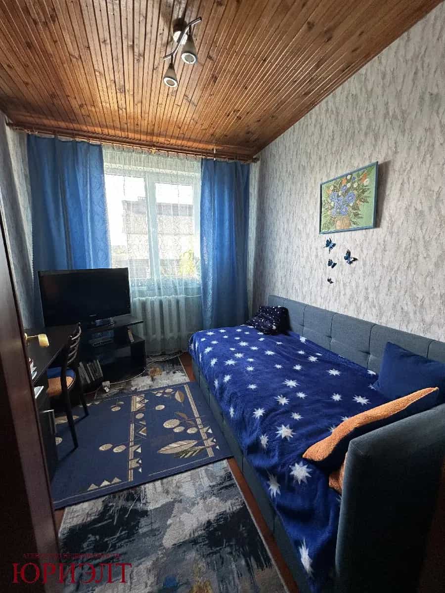 Беларусь, Гродненская область, Дятлово, улица Битько, 15, фото 15