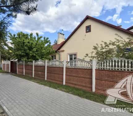 Беларусь, Брест, Низкий переулок, 15