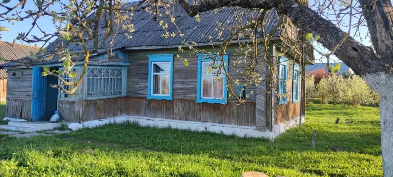 Беларусь, Витебская область, Шарковщинский район, Бильдюгский сельсовет, агрогородок Новоселье, улица Гагарина, 27