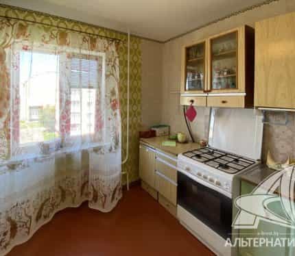 Беларусь, Брестская область, Жабинка, улица Кирова, 69, фото 3