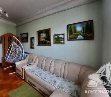Беларусь, Брест, Комсомольская улица, 32Ак3, фото 2