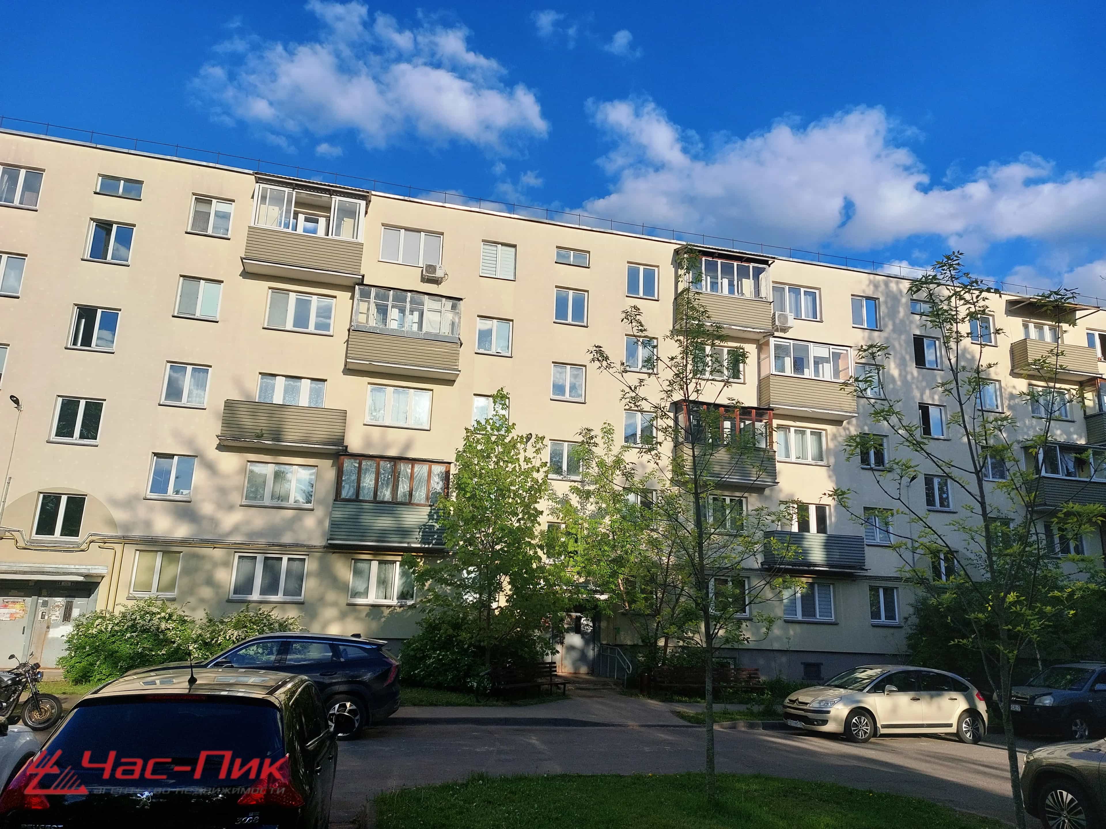Беларусь, Минск, улица Яна Райниса, 11