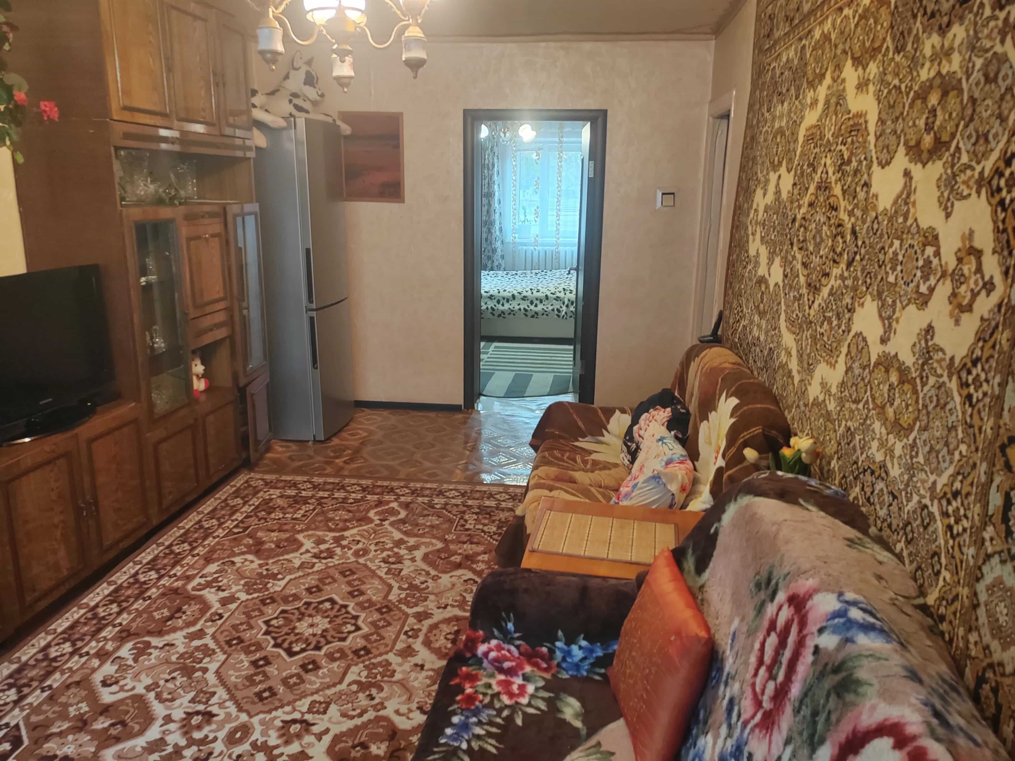 Беларусь, Минская область, Борисов, улица Чапаева, 8, фото 2
