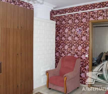 Беларусь, Брест, улица Карасёва, 43, фото 8