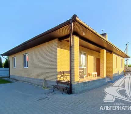 Беларусь, Брестская область, Малорита, Красноармейская улица, 6