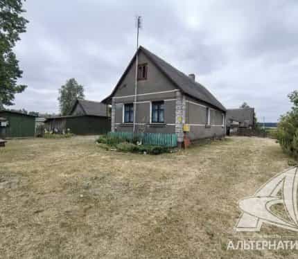 Беларусь, Брестский район, Радваничский сельсовет, агрогородок Большие Радваничи, Центральная улица, 109, фото 2