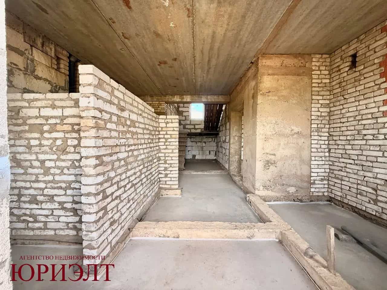 Беларусь, Брестская область, Барановичи, улица Николая Гусовского, 13, фото 25