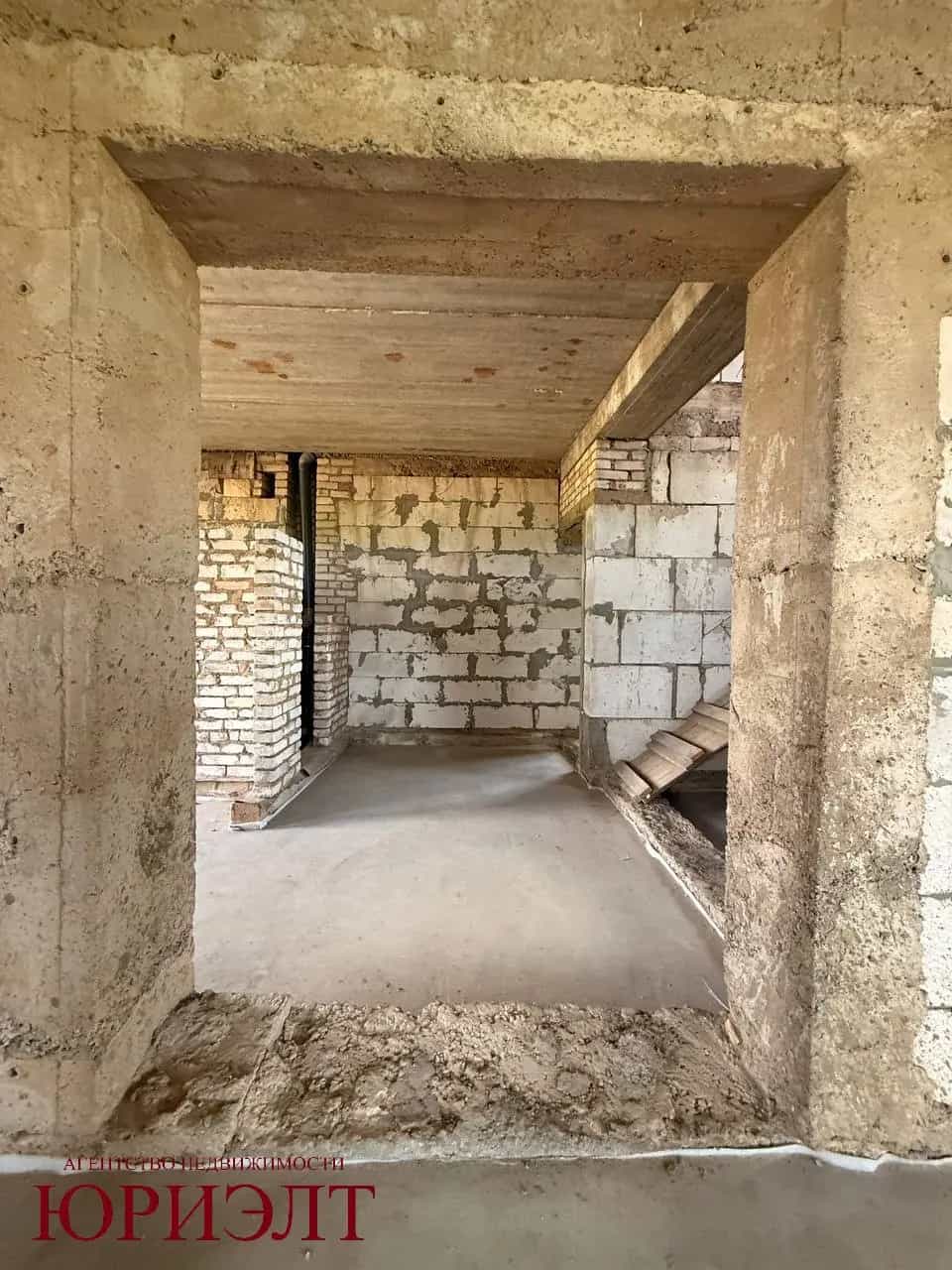 Беларусь, Брестская область, Барановичи, улица Николая Гусовского, 13, фото 29