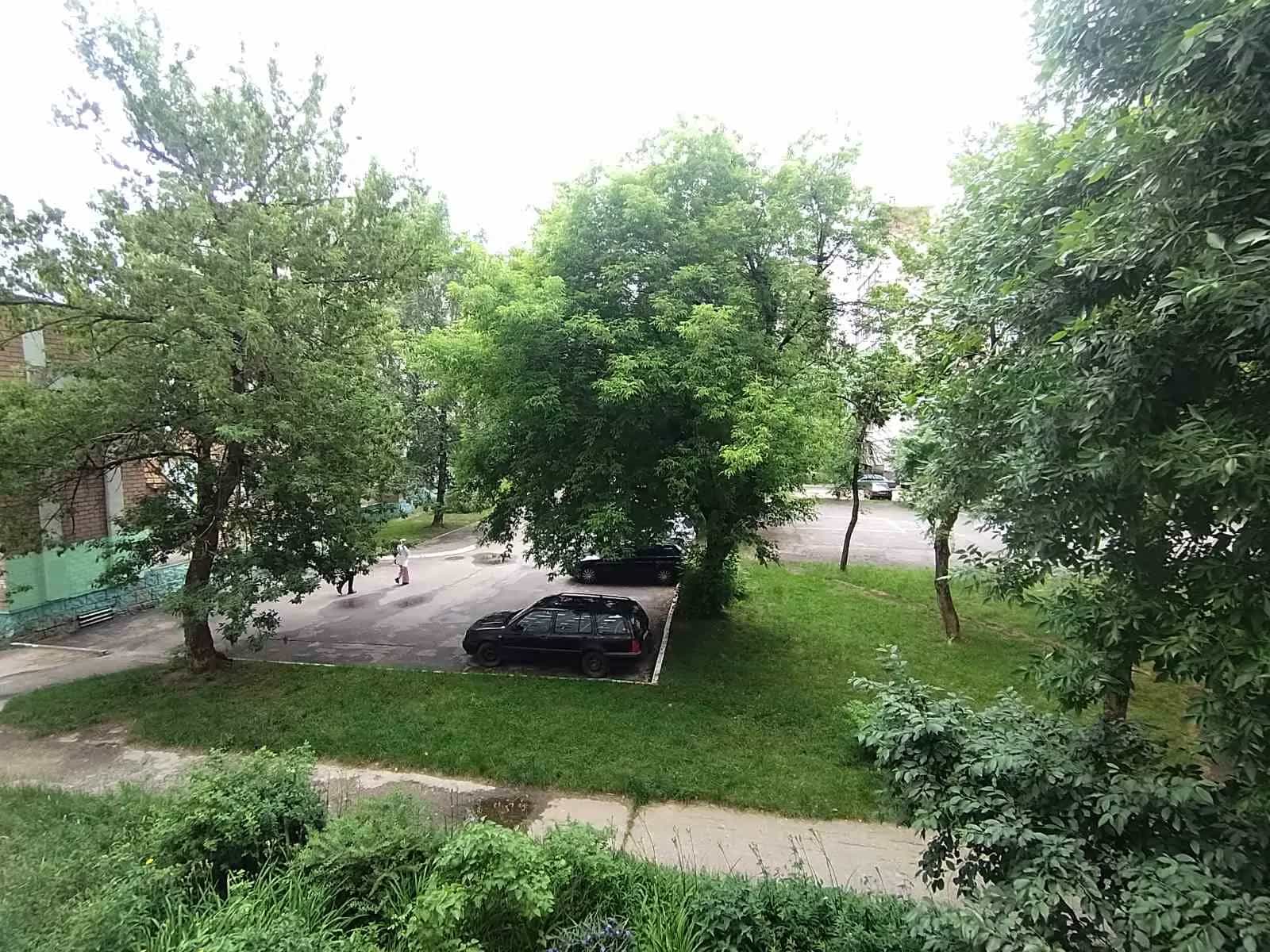 Беларусь, Гомельская область, Жлобин, 16-й микрорайон, 10, фото 13