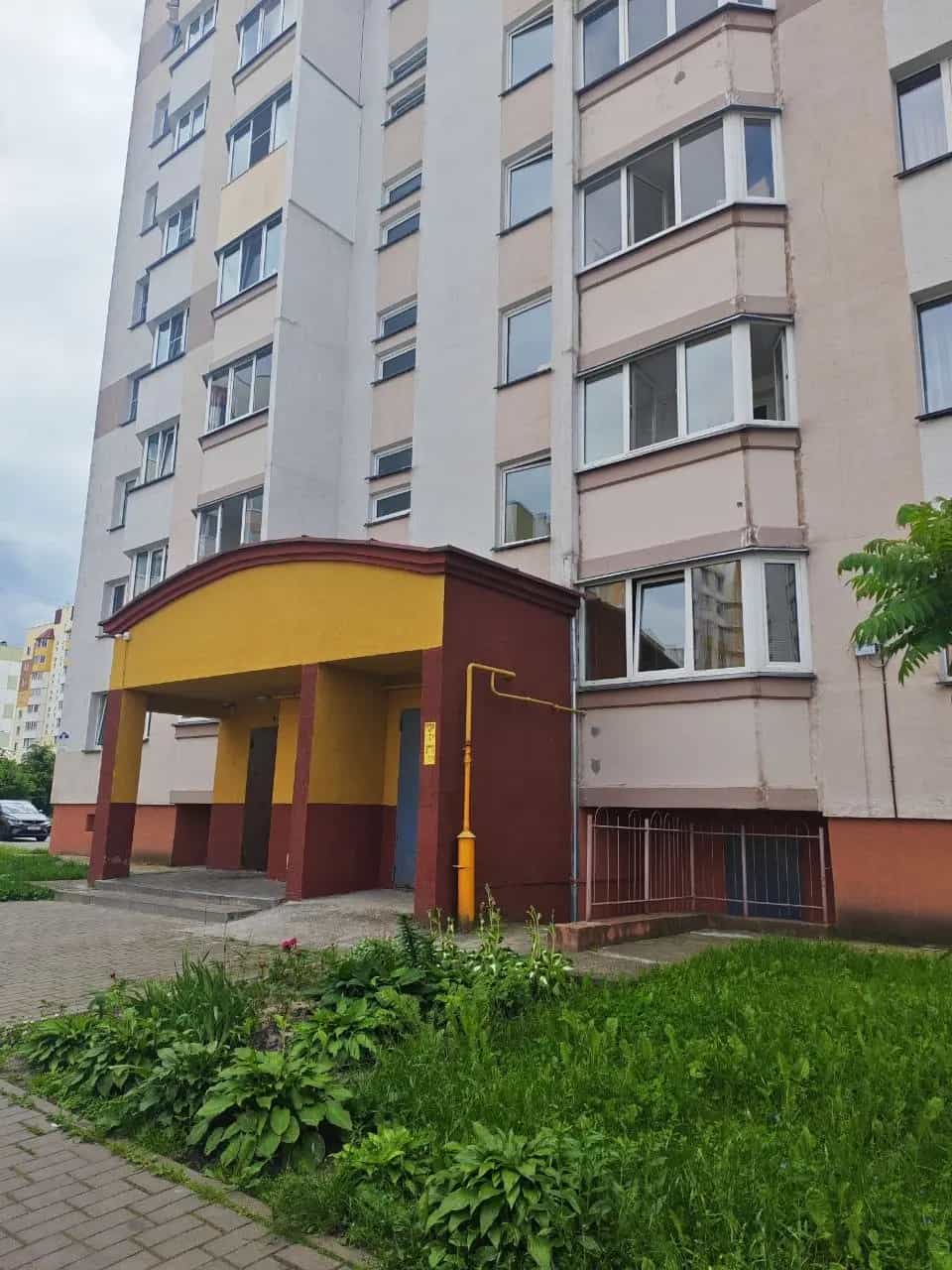 Беларусь, Гомель, Рябиновая улица, 4
