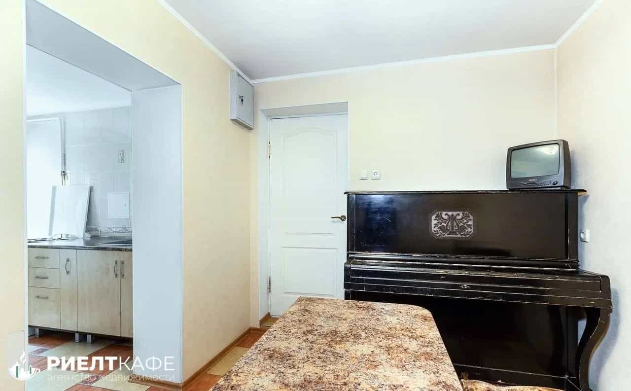 Беларусь, Минский район, агрогородок Сеница, Слуцкое шоссе, 27, фото 6