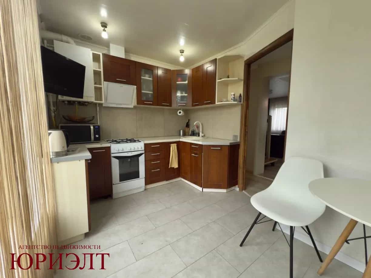 Беларусь, Брестская область, Барановичи, 2-й Крошинский переулок, 5, фото 11