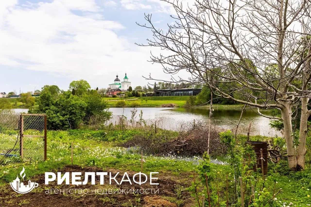 Беларусь, Минский район, агрогородок Сеница, Слуцкое шоссе, 27