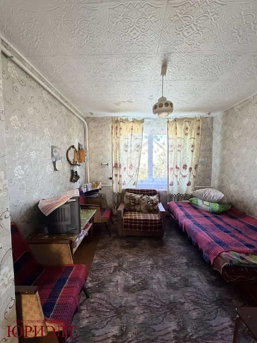 Беларусь, Гродненская область, Дятловский район, городской посёлок Новоельня, Октябрьская улица, 14, фото 9