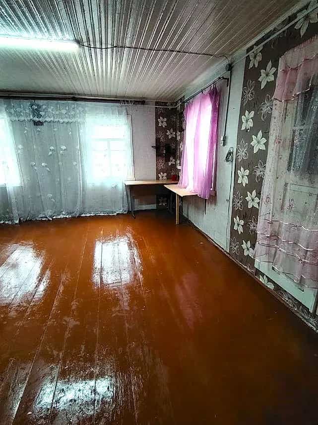 Беларусь, Гродненская область, Ошмянский район, агрогородок Гольшаны, улица Л.П. Финковской, 12, фото 5