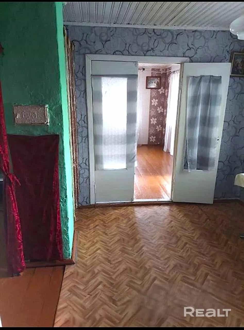 Беларусь, Гродненская область, Ошмянский район, агрогородок Гольшаны, улица Л.П. Финковской, 12, фото 15