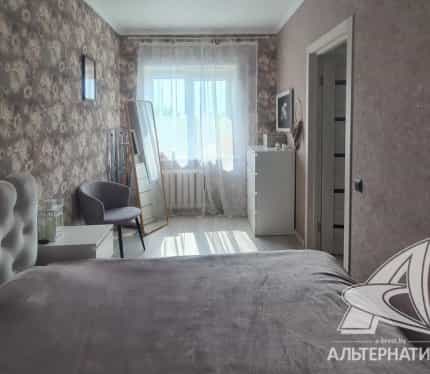 Беларусь, Брест, Советская улица, 65, фото 8