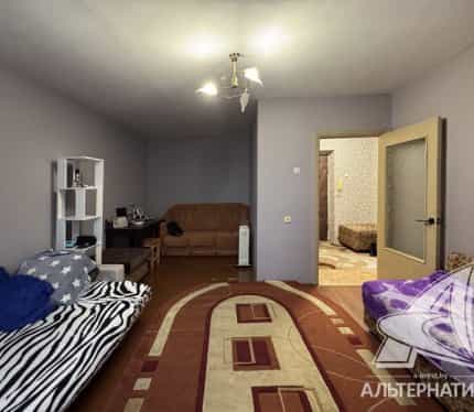Беларусь, Брест, улица Орджоникидзе, 22/5, фото 2